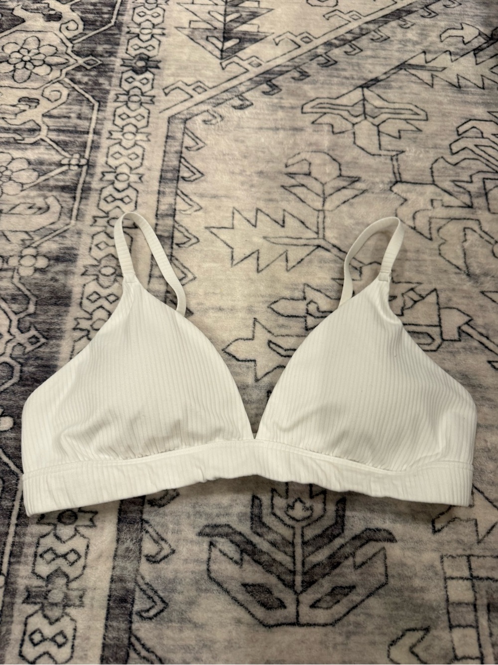 OFFLINE By Aerie Real Me XTRA Rib Triangle Sports Bra-medium